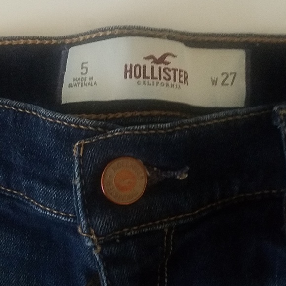 Hollister jean shorts - Picture 2 of 4